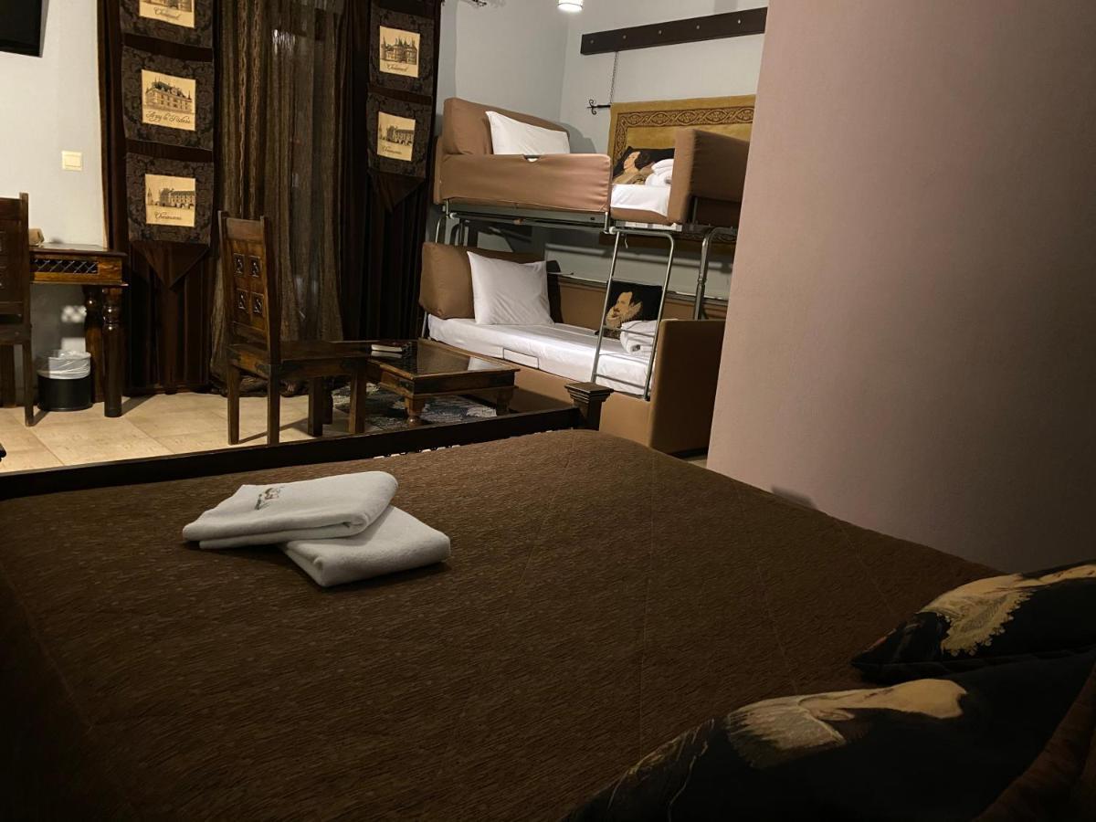 Hotel Paroraia à Ángistron Extérieur photo